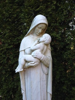 Garden statue of Mary and Jesus